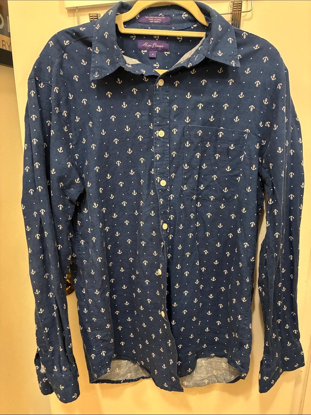 90s Navy Anchor Nautical Print Men’s Button Down Shirt Preppy Coastal